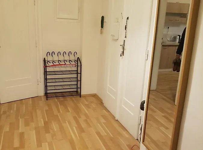Hostel Opletalova