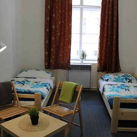 Opletalova * Prag