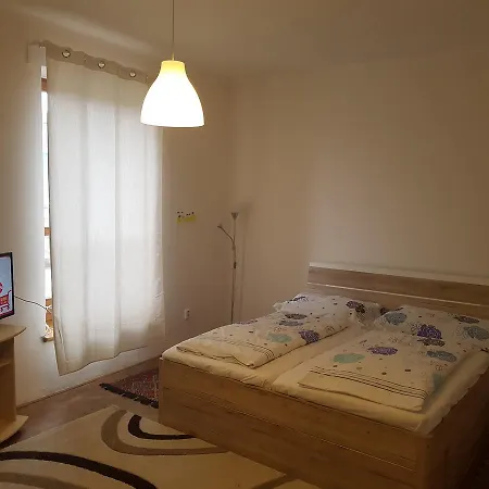 Vandrarhem Opletalova Prag