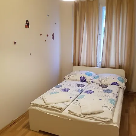 Opletalova Vandrarhem Prag