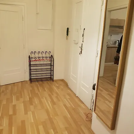 Vandrarhem Opletalova