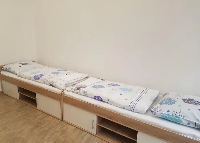 Opletalova אכסניה