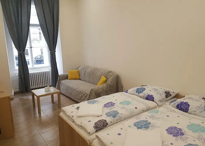 ホステル オプレタロヴァ * プラハ